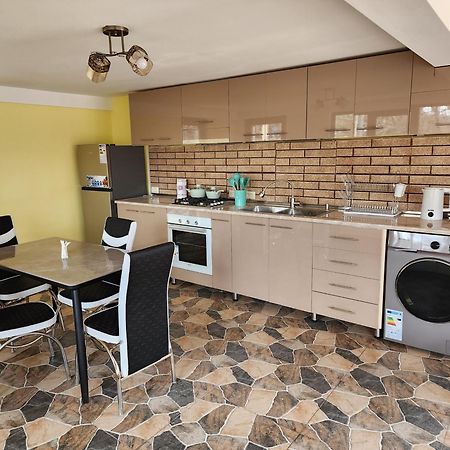 Lilia Guesthouse Sighnaghi Luaran gambar