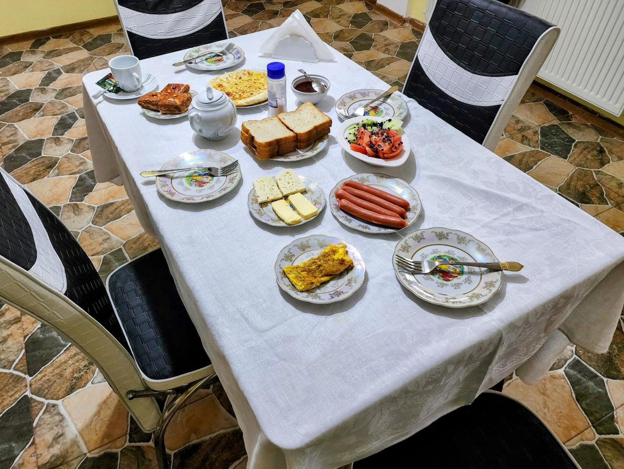 Lilia Guesthouse Sighnaghi Luaran gambar